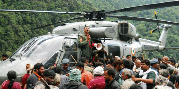 वायुसेना प्रमुख बोले, जब तक सभी को बचा नहीं लेते, उड़ते रहेंगे हेलीकॉप्टर