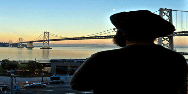 अमेरिका में कृपाण रखने वाले दंपति को सिनेमा हॉल से किया बाहर