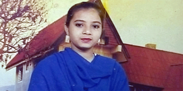 इशरत मामला: आज होगी चार्जशीट दाखिल, मोदी व अमित शाह का नाम नहीं