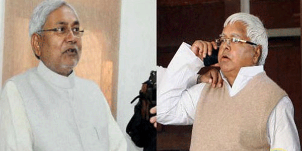 बगहा पुलिस फायरिंग के लिये नीतीश इस्तीफा दें: लालू