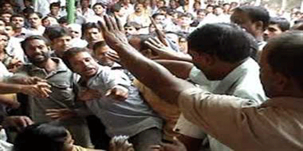 पंचायत चुनावों में विस्फोट का शिकार बने कांग्रेस के तीन वर्कर, मरे