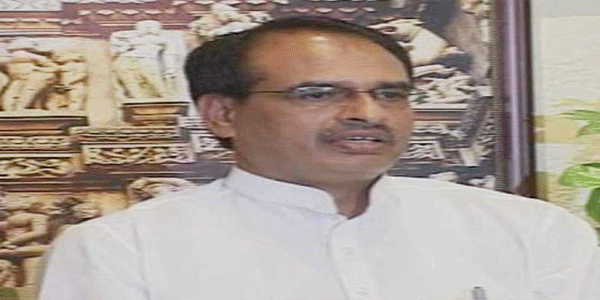 ‘बेल्लारी में रेड्डी तो बुधनी में चौहान बंधु’