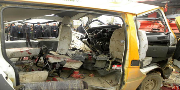 चीन में सड़क दुर्घटना, दस मरे