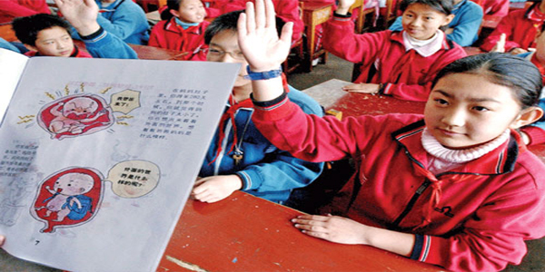 30 फीसदी चीनी नहीं बोल पाते अपनी मातृ भाषा