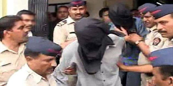 दिल्ली गैंगरेप: दोषियों के वकीलों ने केस से नाम वापिस लिया