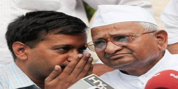 पैसे को लेकर अन्ना-केजरीवाल में तकरार