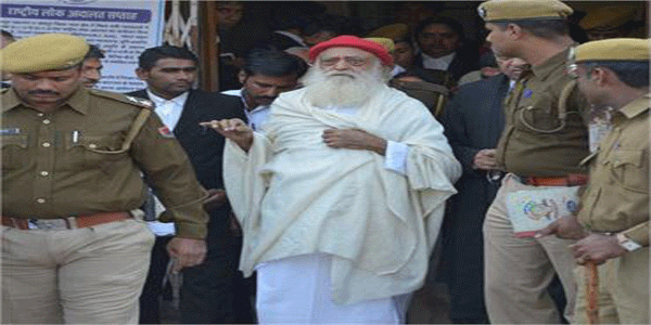 आसाराम और नारायण सांईं की रंगरलियों के अड्डे तक पहुंची पुलिस