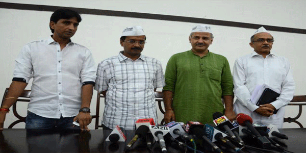 मैंने कुछ गलत नहीं किया, हमारे खिलाफ साजिश हो रही है: कुमार विश्वास