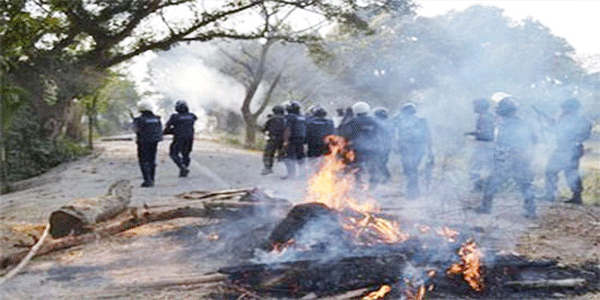 मुल्ला को फांसी के बाद बांग्लादेश में हिंसा जारी, 25 की मौत