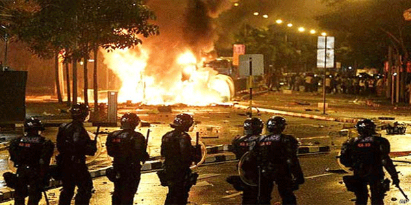 सिंगापुर में 3 और भारतीयों पर हिंसा का आरोप, सैकड़ों कामगारों से पूछताछ