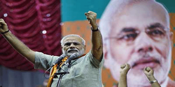 अटल, आडवाणी को पीछे छोड़ मोदीमय हुई भाजपा