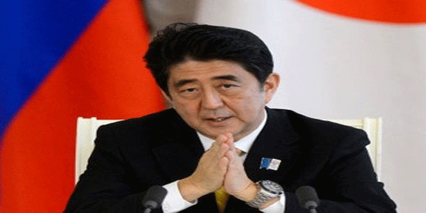 यासुकुनी युद्ध स्मारक में आबे के जाने से ड्रैगन हुआ लाल