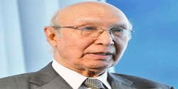 पाकिस्तान को अपना घर दुरूस्त करने की जरूरत: सरताज अजीज