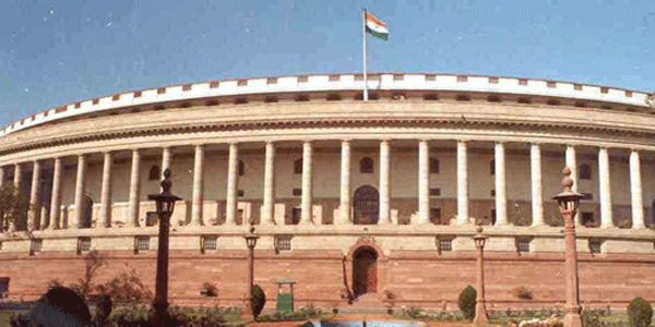 संसद का शीतकालीन सत्र : पहले दिन बिना कार्यवाही सदन स्थगित