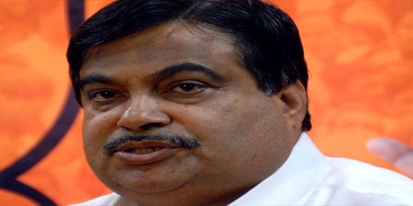 पुराने पड़ चुके हैं देश के आटोमोबाइल्स कानून: गडकरी