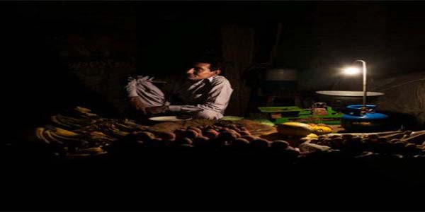 अंधेरे में डूबा पाकिस्तान